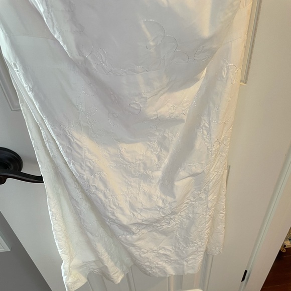 Gorgeous white Lilly dress. Excellent condition
